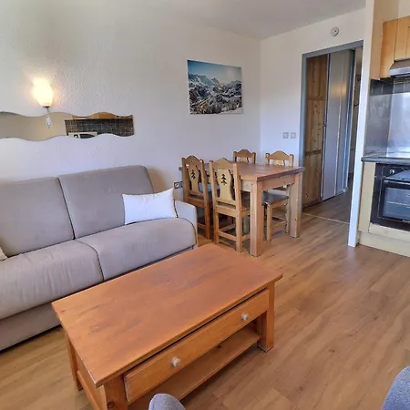 Confortable 2 Pieces, Skis Aux Pieds, Animaux Bienvenus - Fr-1-182a-19 * Courchevel