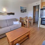 Confortable 2 Pieces, Skis Aux Pieds, Animaux Bienvenus - Fr-1-182a-19 * Courchevel